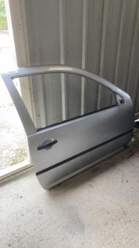 Porte avant droit