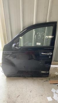 Porte avant gauche