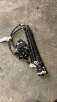 Leve vitre electrique avant gauche