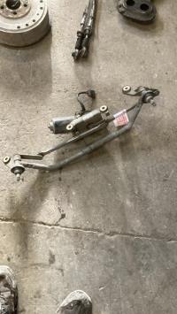 Moteur essuie glace avant