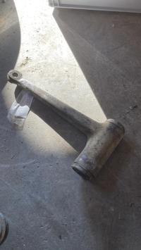 Triangle avant droit