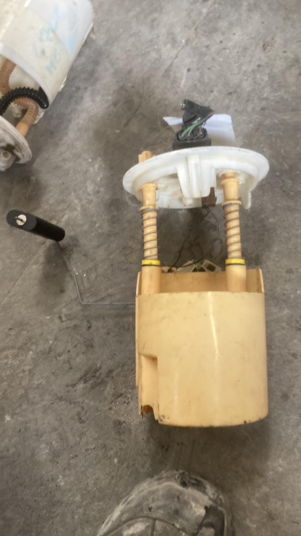 Pompe immergee RENAULT CLIO 2 PHASE 2 Diesel - 1