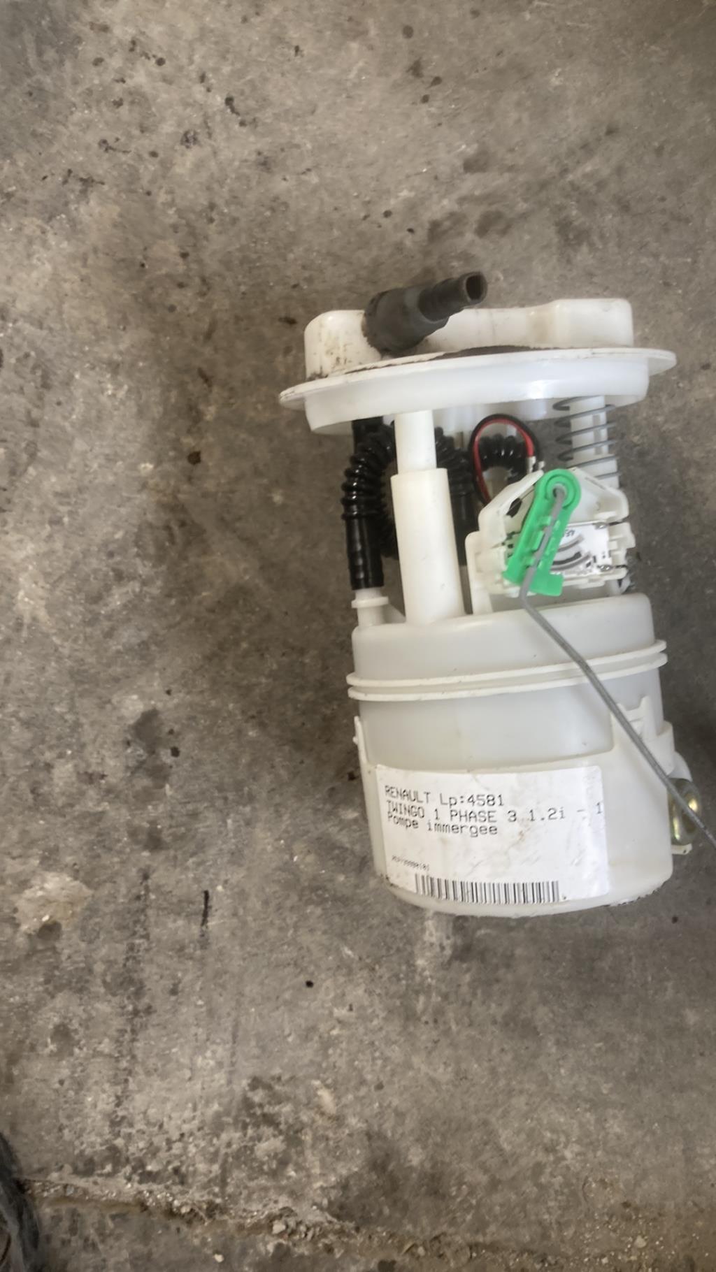 Pompe immergee RENAULT TWINGO 1 PHASE 3 Essence - 1