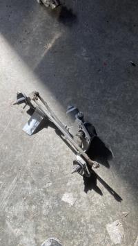 Moteur essuie glace avant