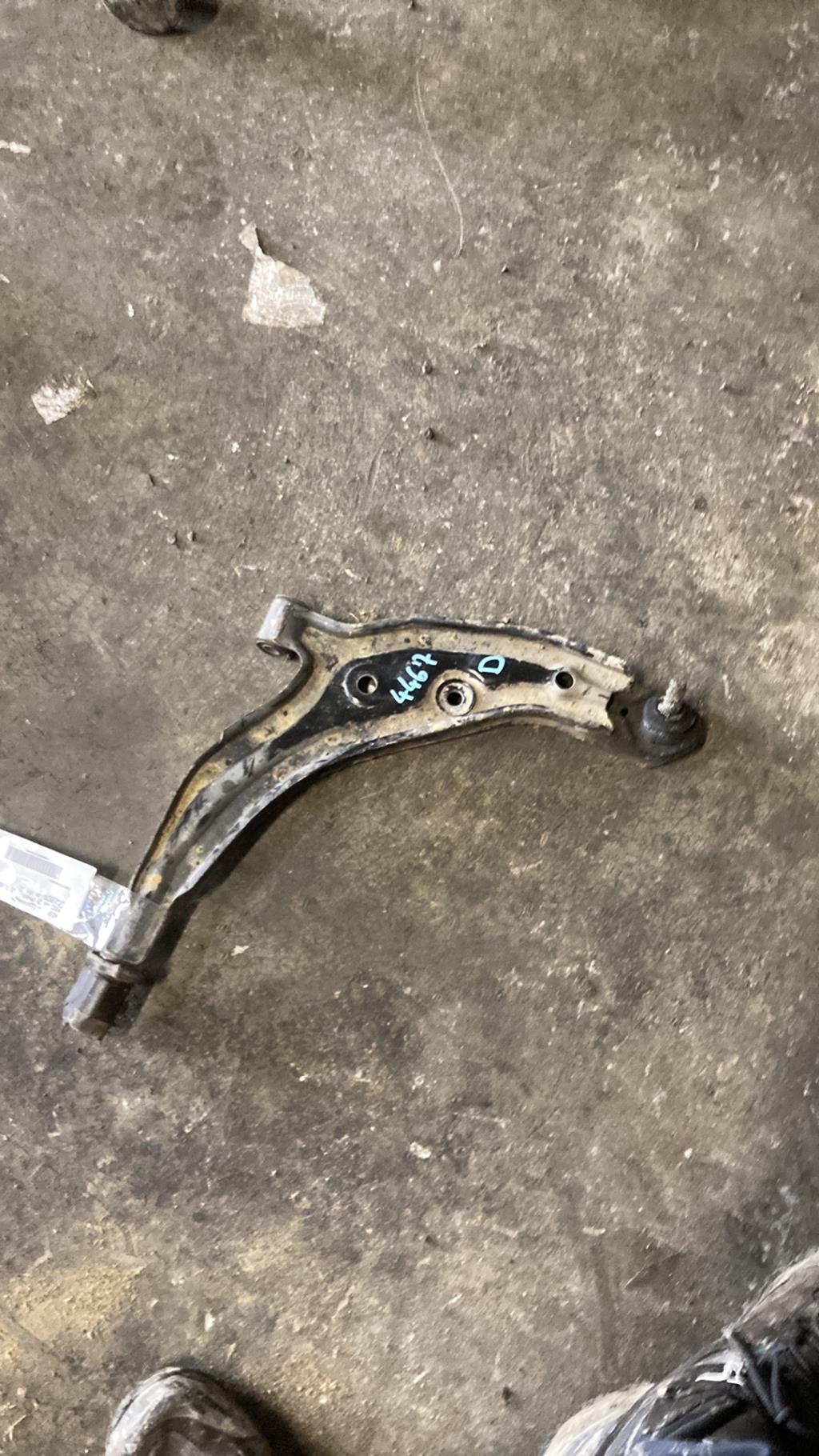 Triangle avant droit NISSAN MICRA 2 PHASE 2 Essence - 1