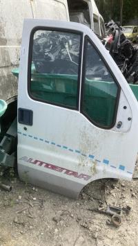 Porte avant droit