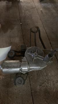 Moteur essuie glace arriere