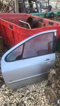 Porte avant gauche