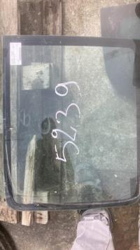 Custode arriere gauche