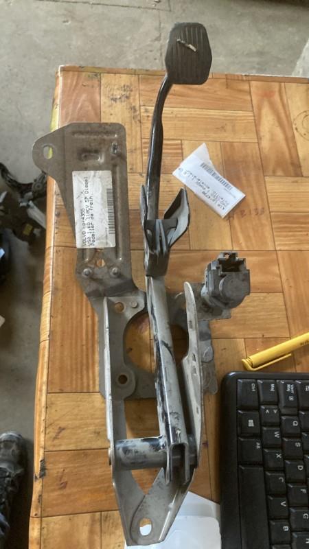 Pedale de frein VOLVO V 50 PHASE 1 BREAK Diesel - 1