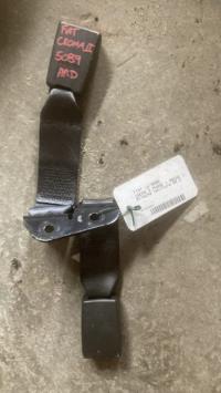 Attache ceinture arriere droit