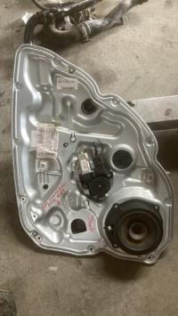 Leve vitre electrique arriere droit
