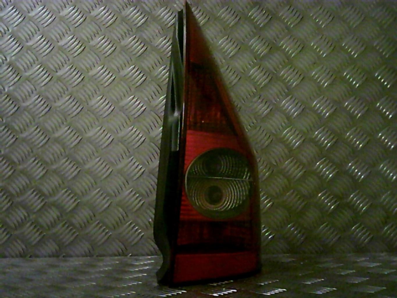 Gruppo ottico posteriore secondario destro (luci)