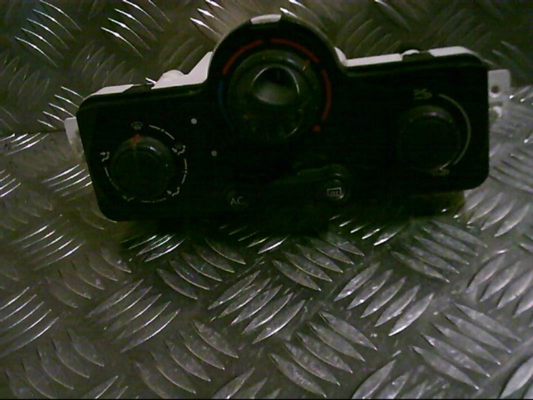 Commande chauffage RENAULT CLIO 3 PHASE 1 Diesel - 1