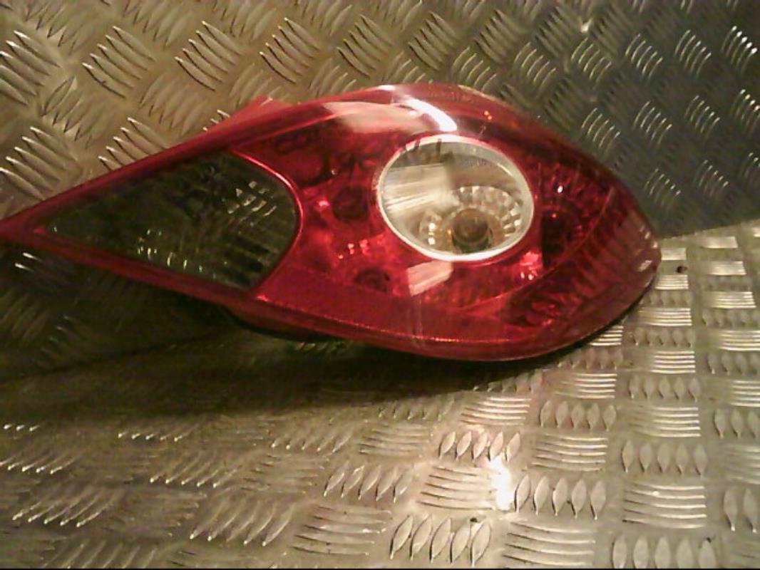 Fanale posteriore principale destro (luci) OPEL CORSA D PHASE 1 Gasolina - 1