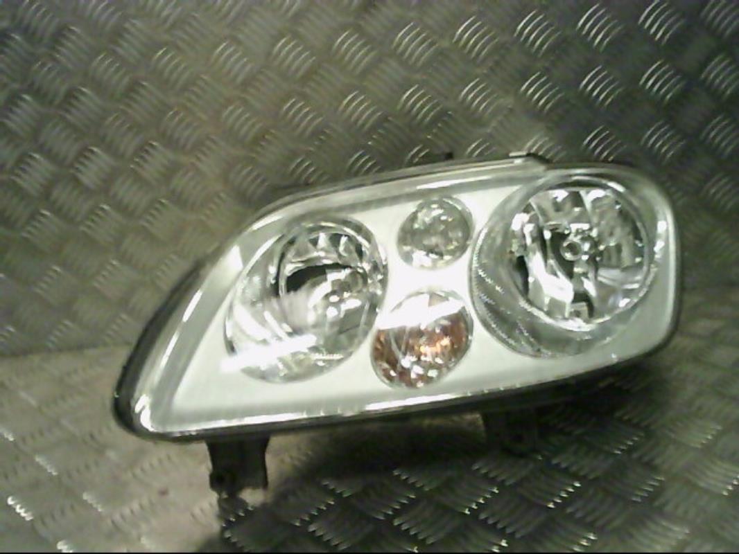 Gruppo ottico anteriore principale sinistro (luci)(faro)
