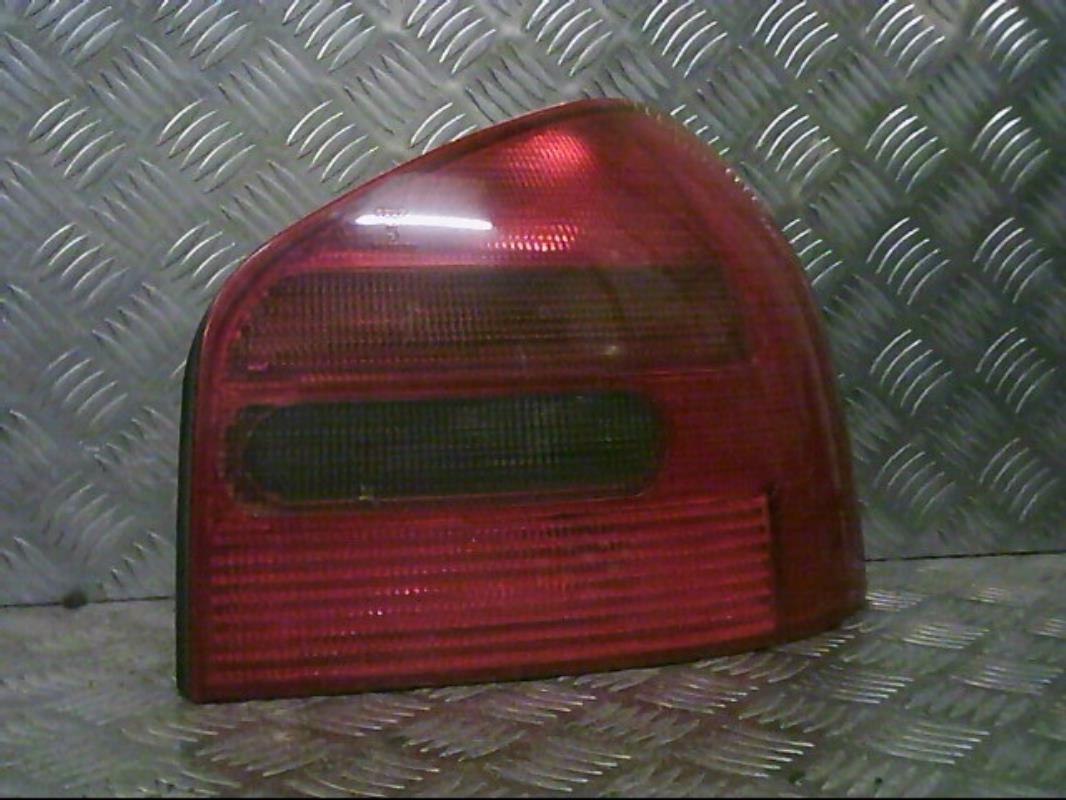 Fanale posteriore principale destro (luci)