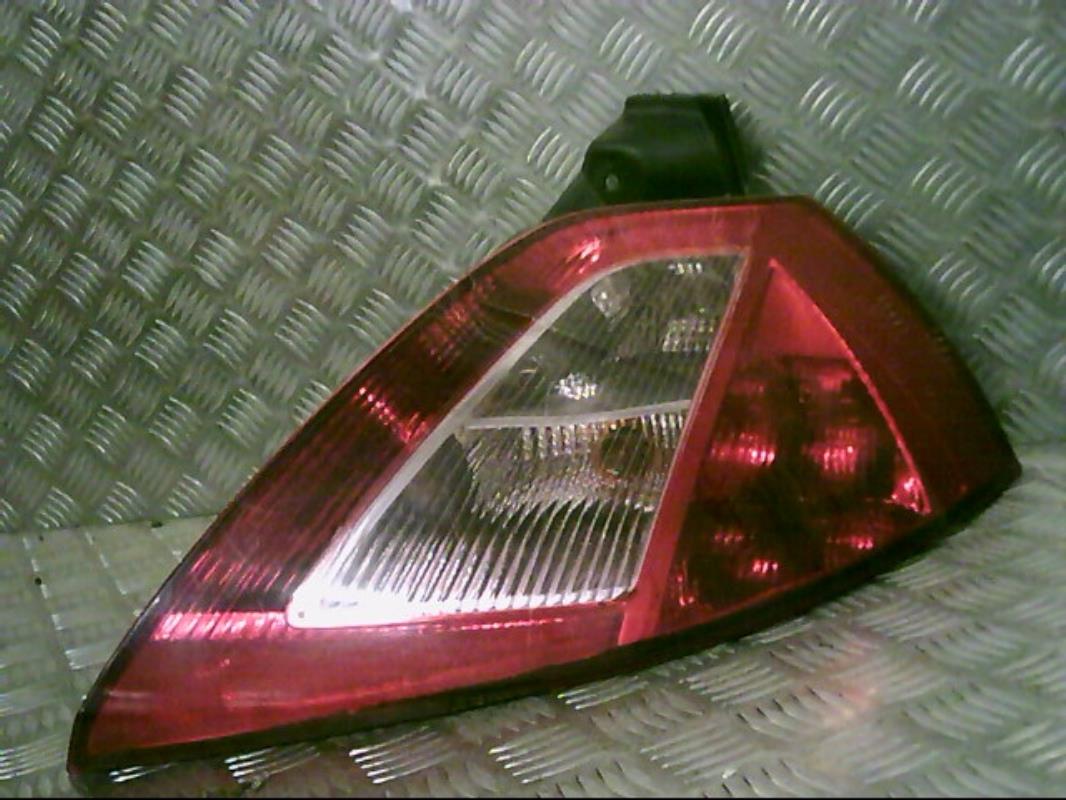 Fanale posteriore principale destro (luci)