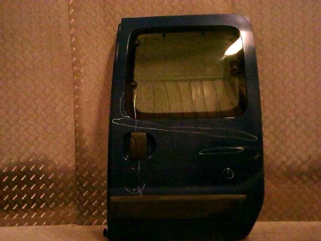 Porte laterale gauche