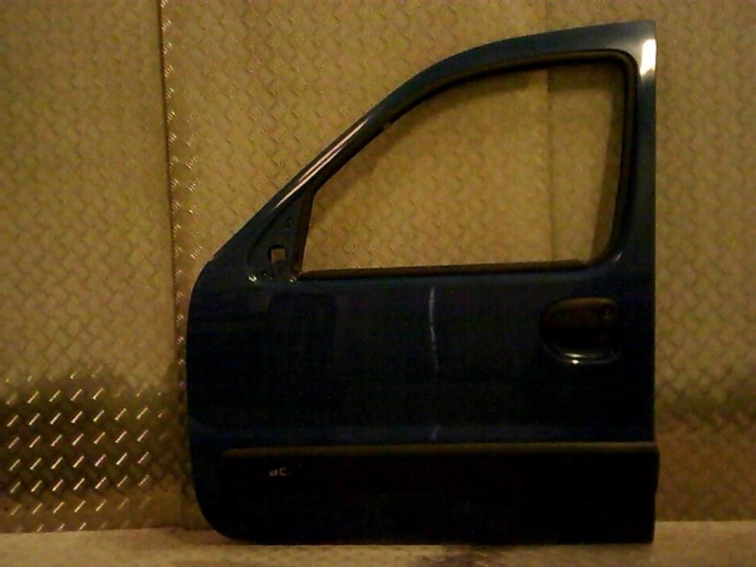 Porte avant gauche