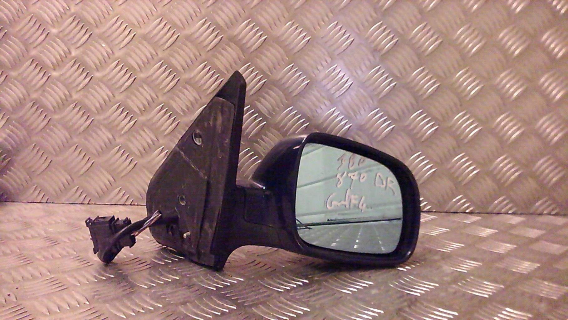 Retrovisor derecho