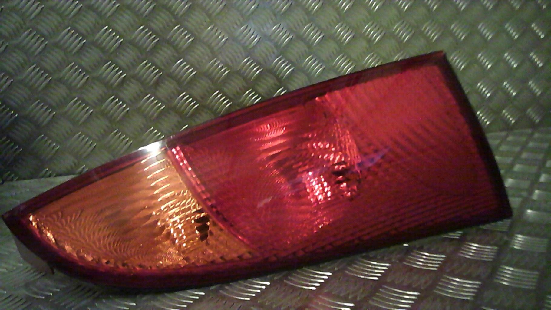 Fanale posteriore principale destro (luci)