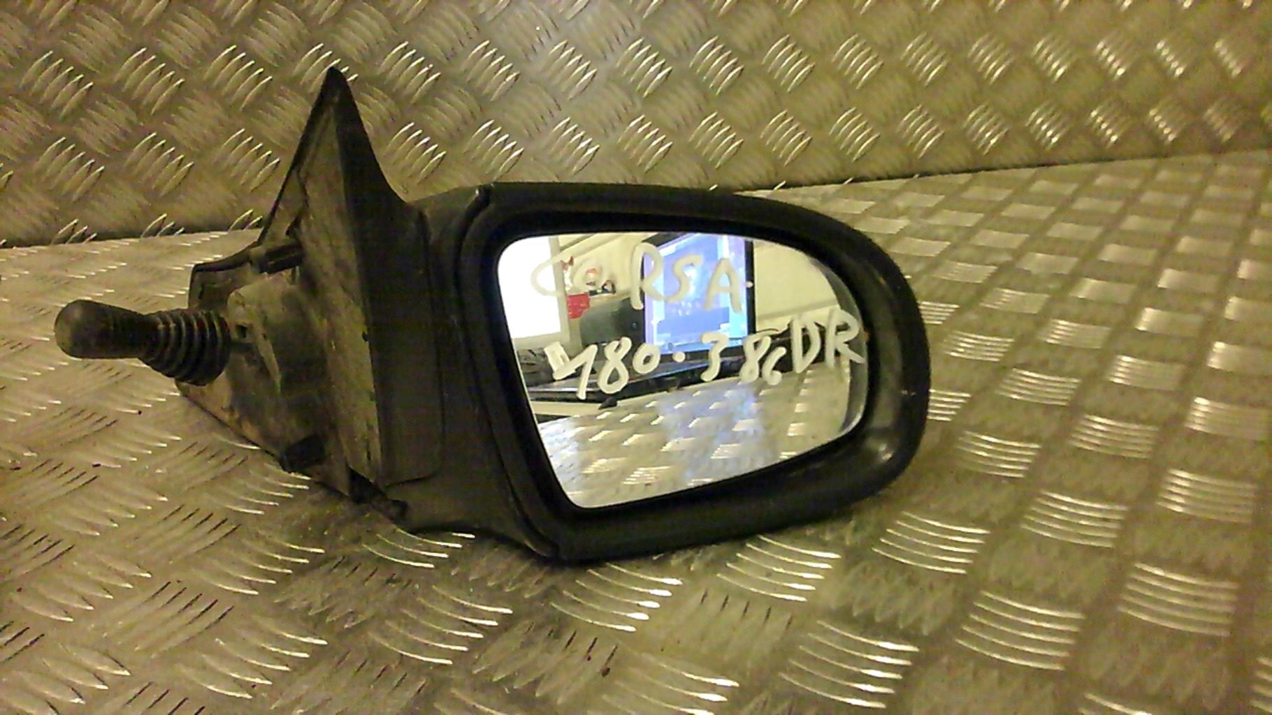 Retrovisor derecho