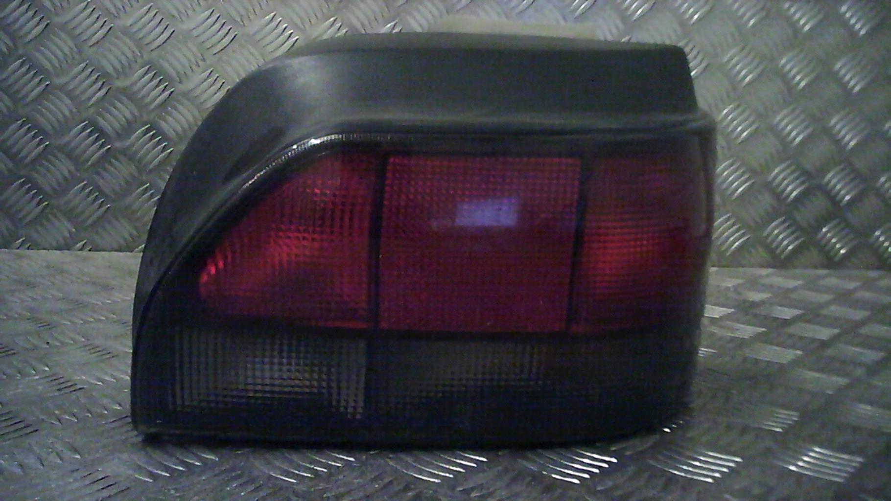 Fanale posteriore principale destro (luci)