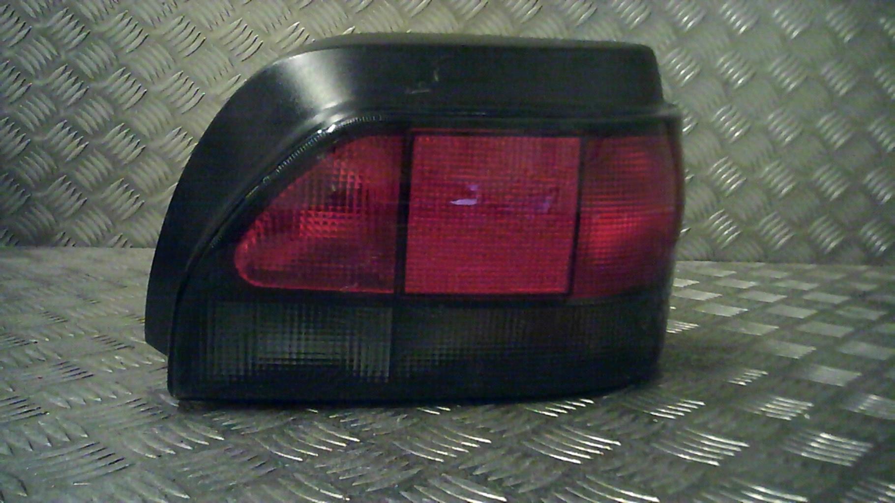 Fanale posteriore principale destro (luci)