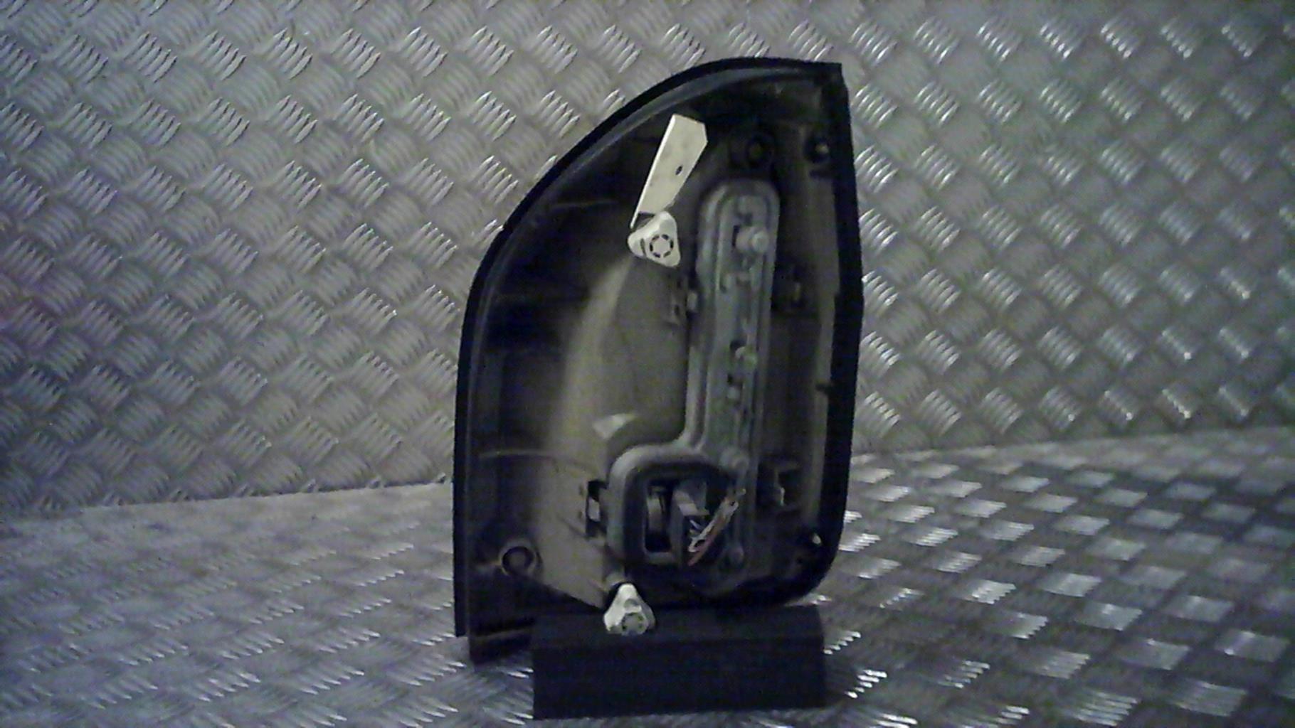 Fanale posteriore principale sinistro (luci) OPEL ZAFIRA A PHASE 1 Diésel - 1