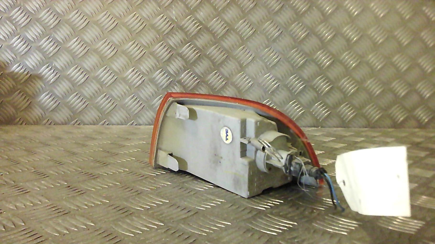 Gruppo ottico anteriore secondario destro (luci)(freccia) FIAT PUNTO 1 PHASE 1 Gasolina - 1