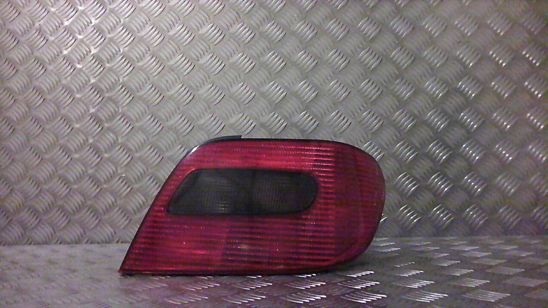 Fanale posteriore principale destro (luci)