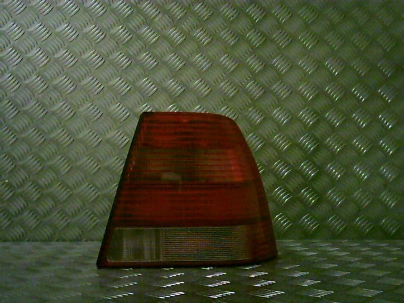 Fanale posteriore principale destro (luci)