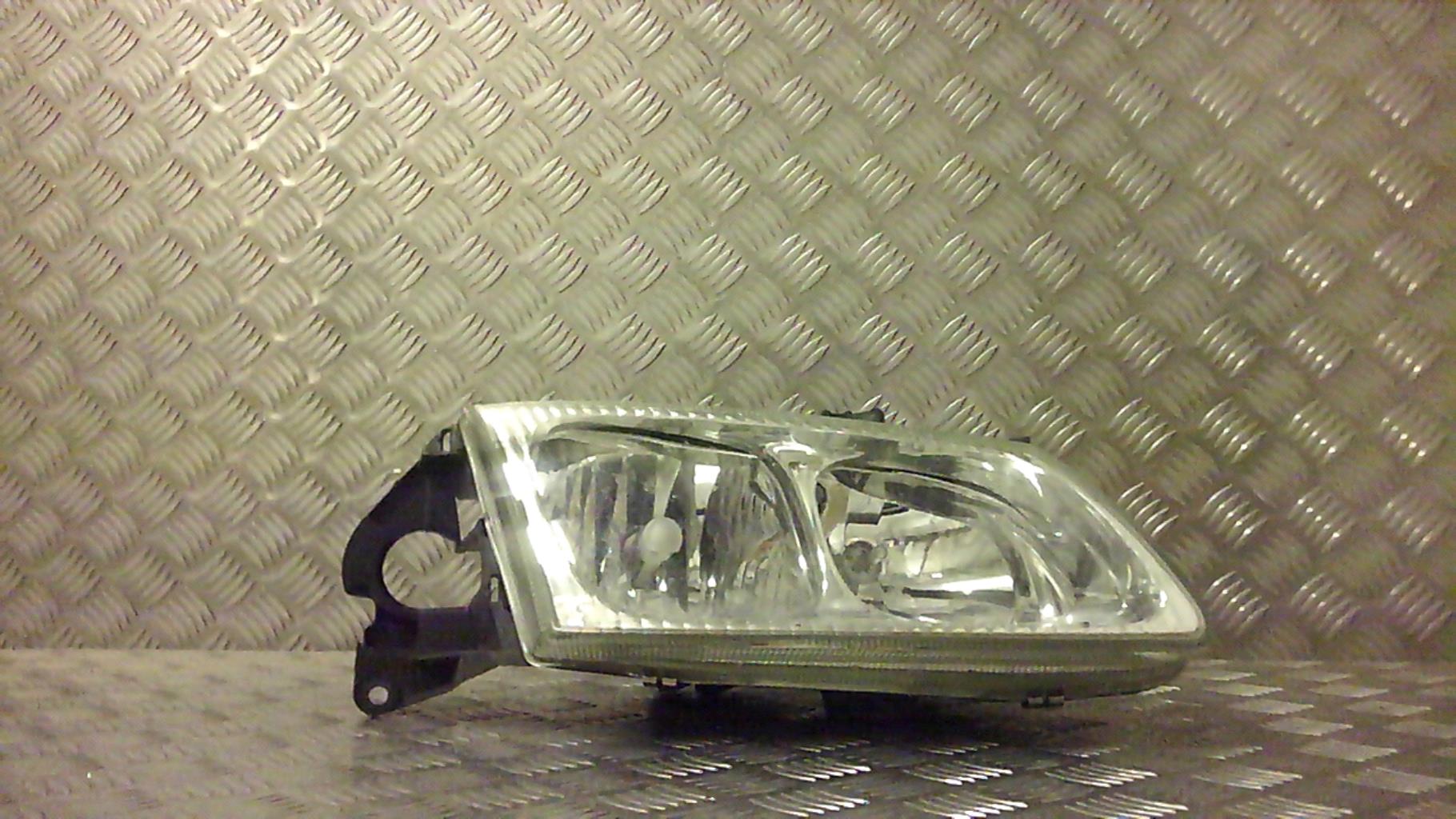 Gruppo ottico anteriore principale destro (luci)(faro)