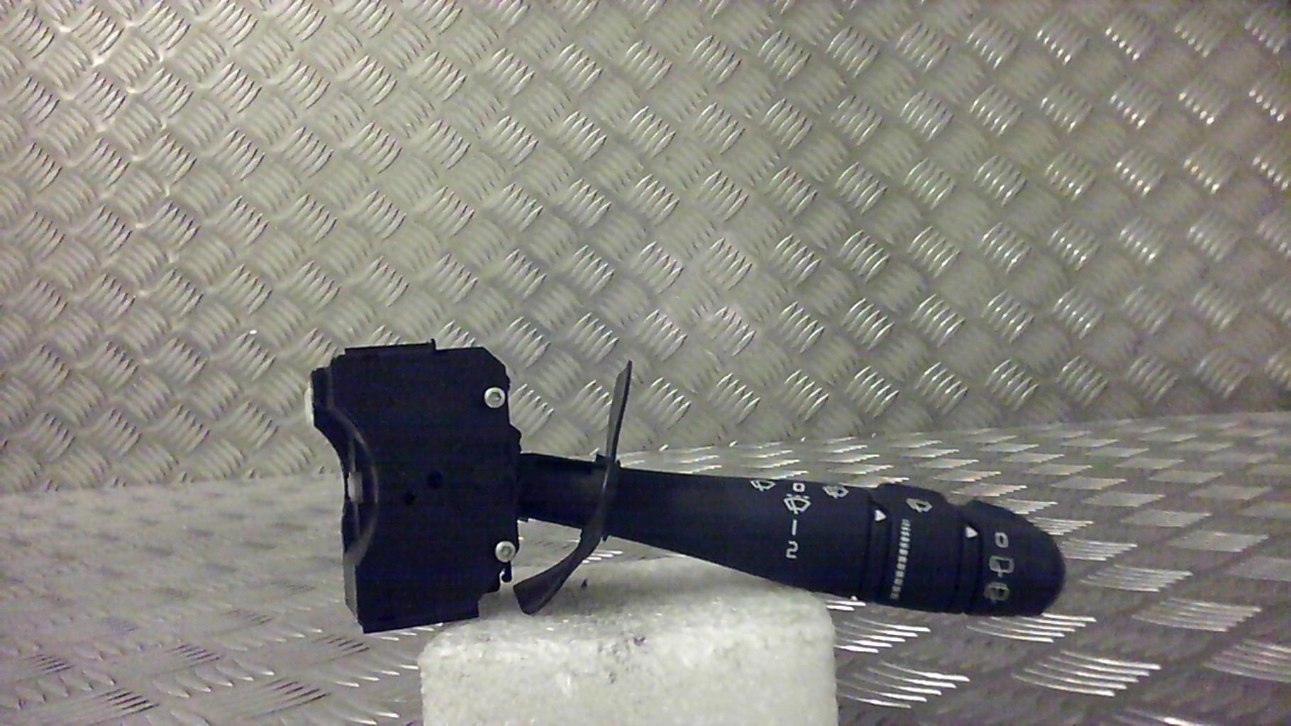 Commodo d'essuie glaces