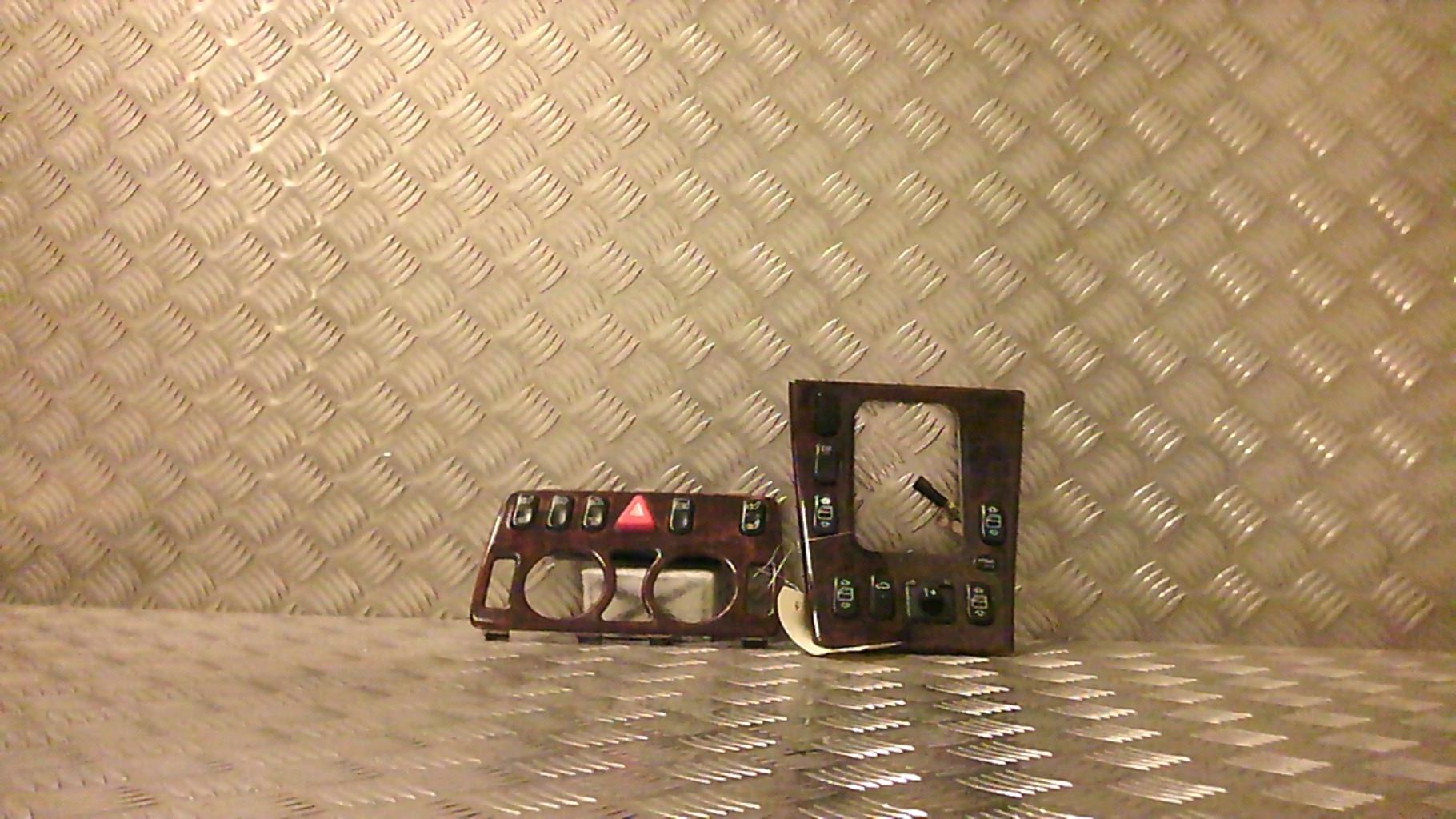 Console central (interieur plastique)