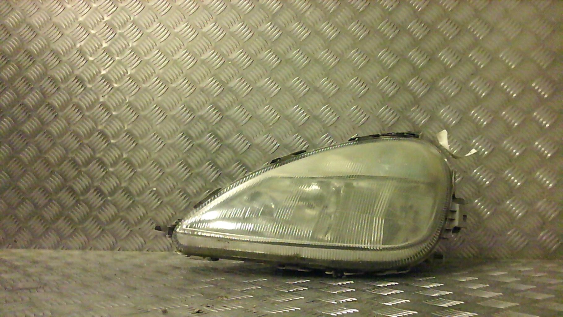 Gruppo ottico anteriore principale sinistro (luci)(faro)