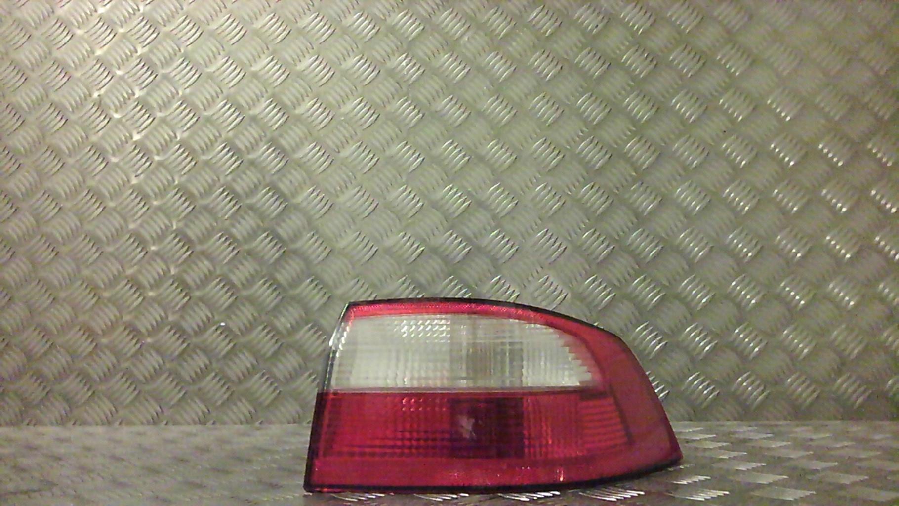 Fanale posteriore principale destro (luci)