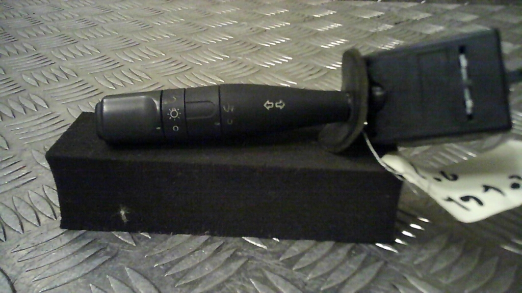 Commodo phare PEUGEOT 206 PHASE 1 Diesel - 1