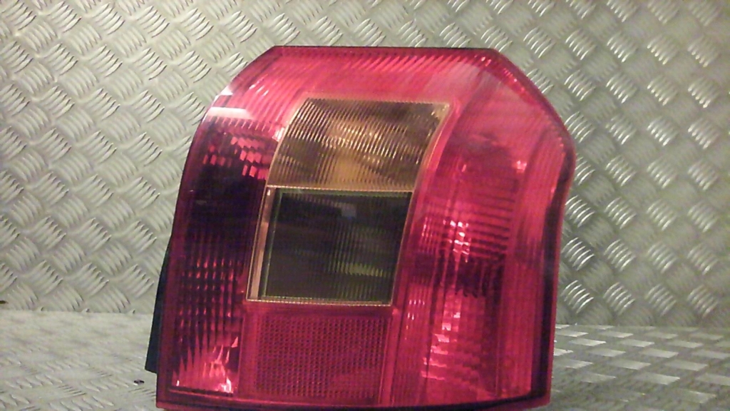 Fanale posteriore principale destro (luci) TOYOTA COROLLA 10 PHASE 1 Diésel - 1