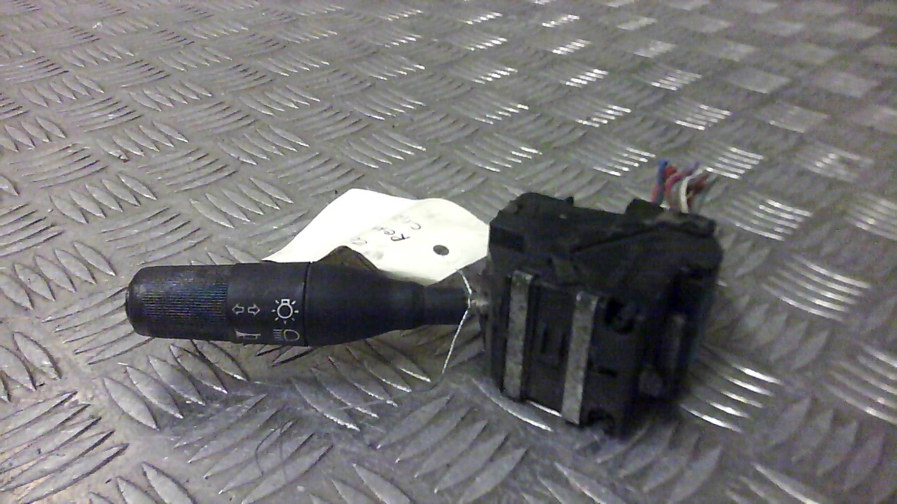 Commodo phare RENAULT CLIO 1 PHASE 3 Essence - 1