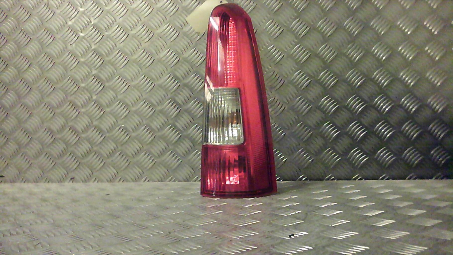 Fanale posteriore principale destro (luci) VOLVO XC 70 1 PHASE 1 BREAK Diésel - 1