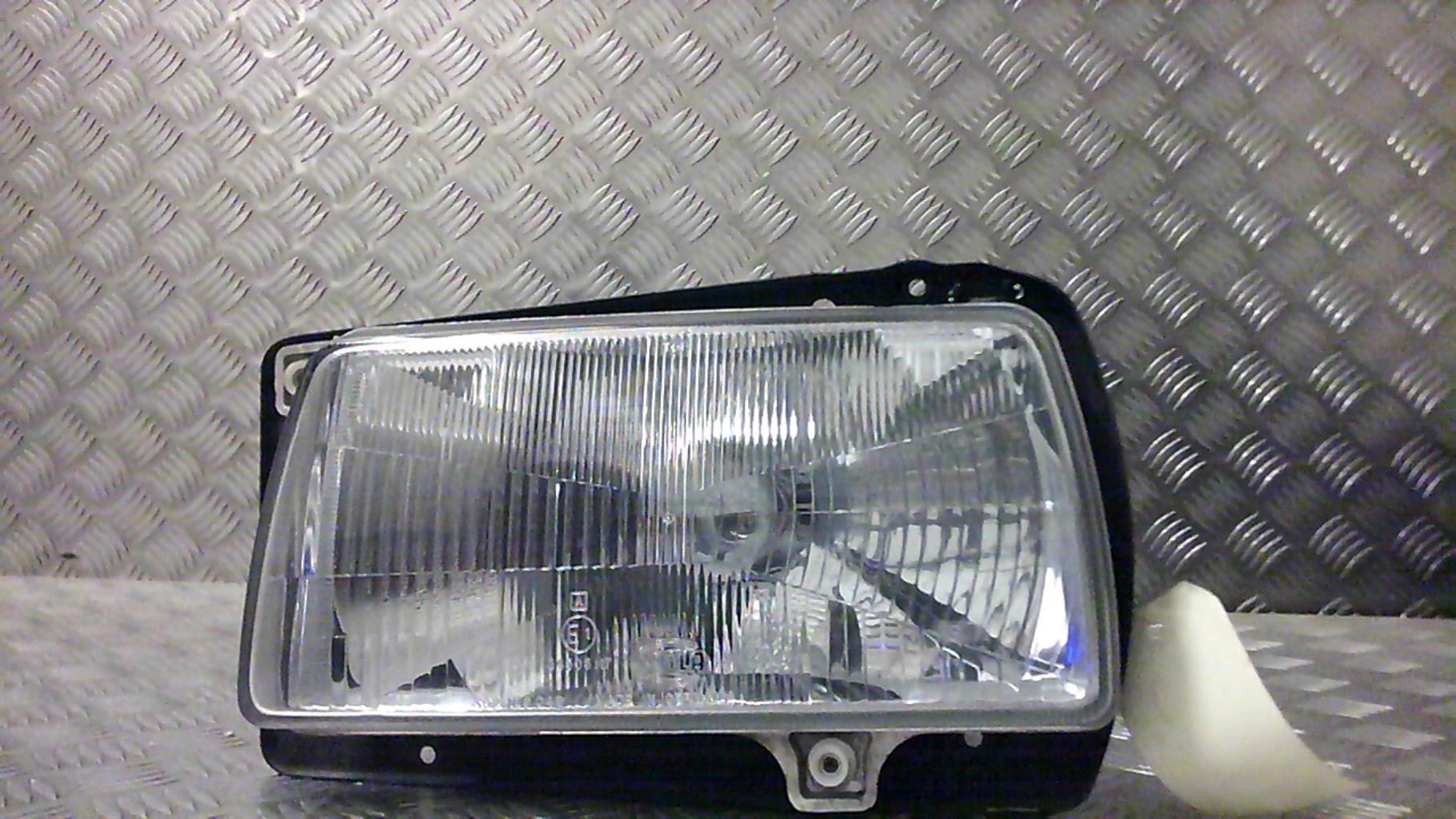Gruppo ottico anteriore principale sinistro (luci)(faro) VOLKSWAGEN JETTA 2 Gasolina - 1