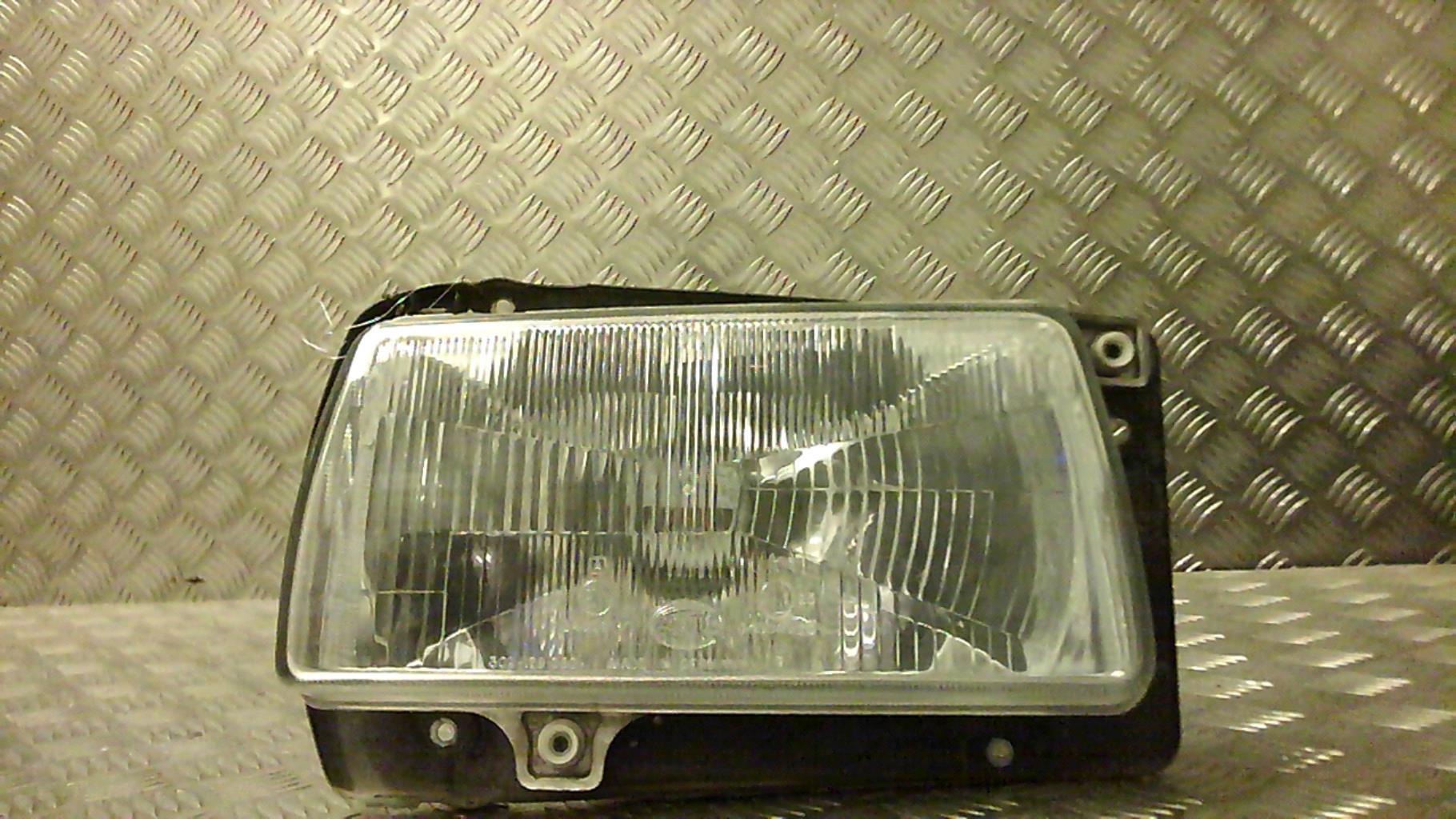 Gruppo ottico anteriore principale destro (luci)(faro) VOLKSWAGEN JETTA 2 Gasolina - 1