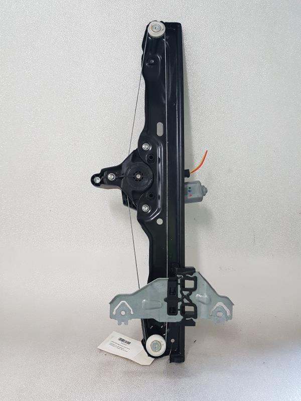 Leve vitre electrique avant droit
