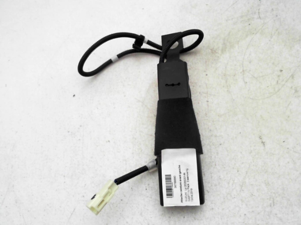 Attache ceinture avant gauche