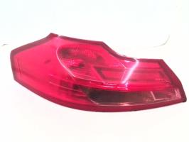 Fanale posteriore principale sinistro (luci)
