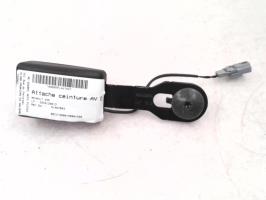 Attache ceinture avant droit