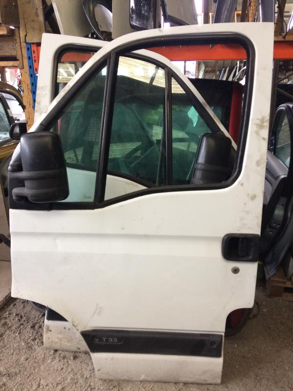Porte avant gauche