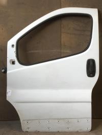 Porte avant gauche